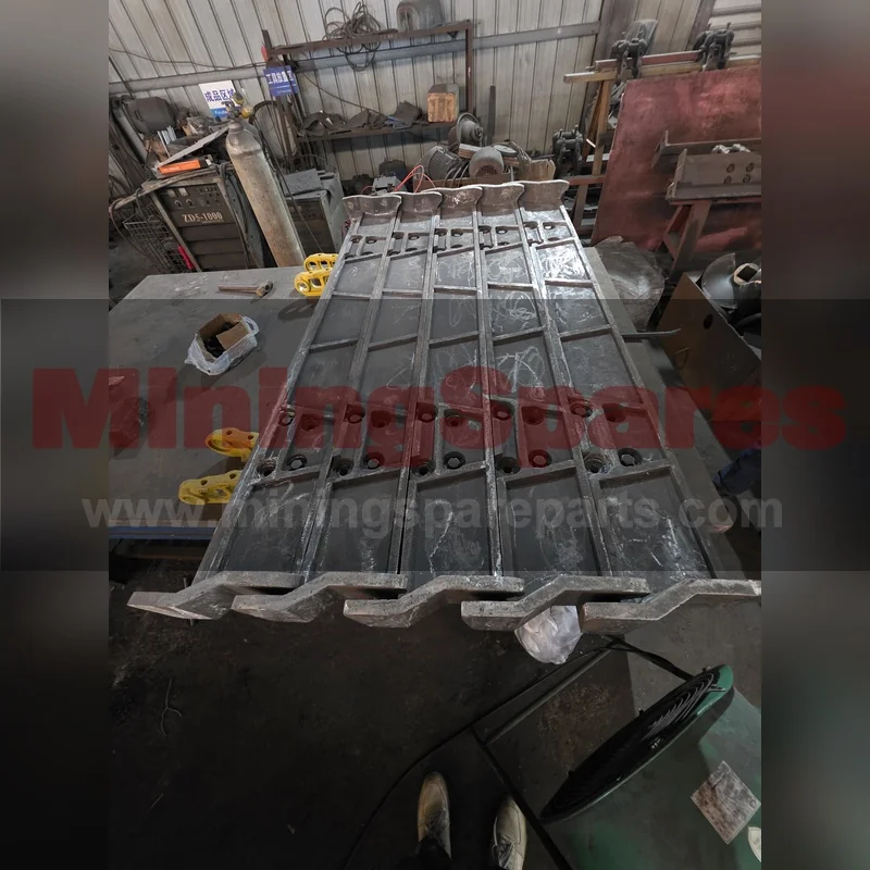 TRIO17088016 Chain Assembly for TAF1818 Apron Feeder overview