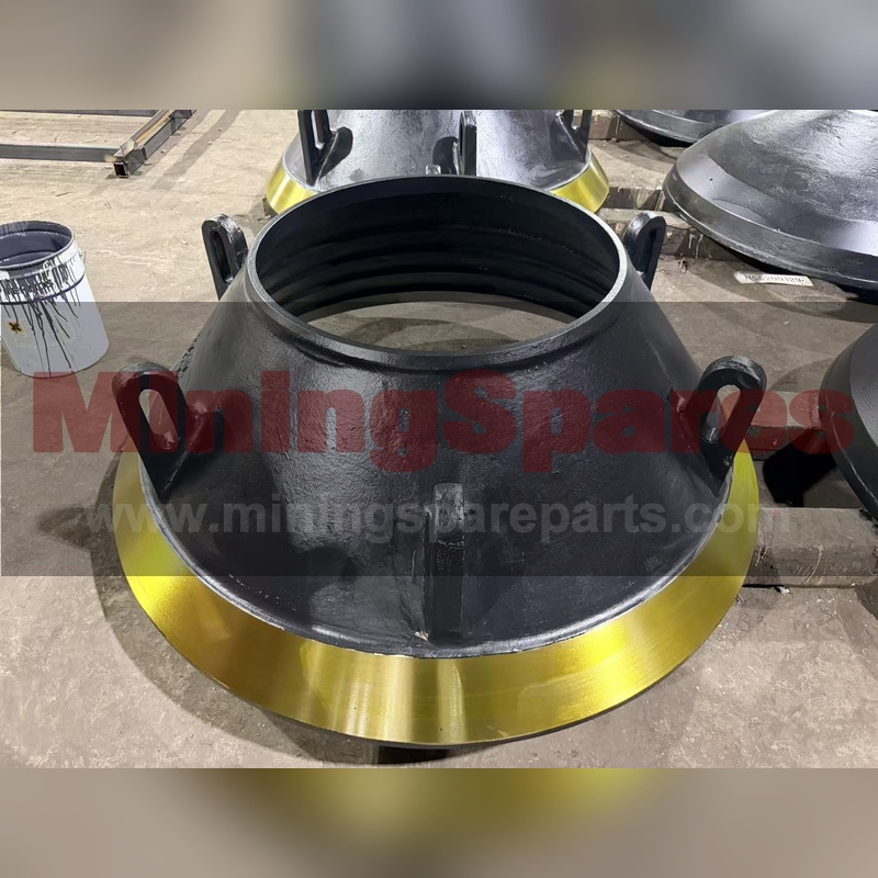 Rollercone RC54 concave machined face and lifting eye detail